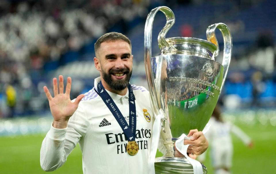 身份加盟德 身份加盟德