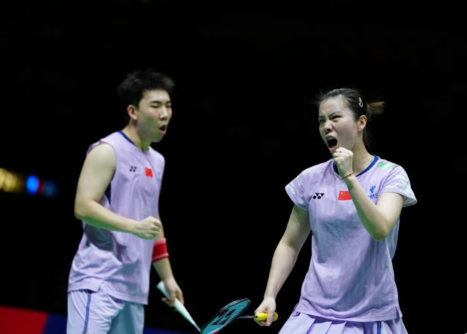 罗徐敏, 黄荻, 陈雨菲 罗徐敏, 黄荻, 陈雨菲